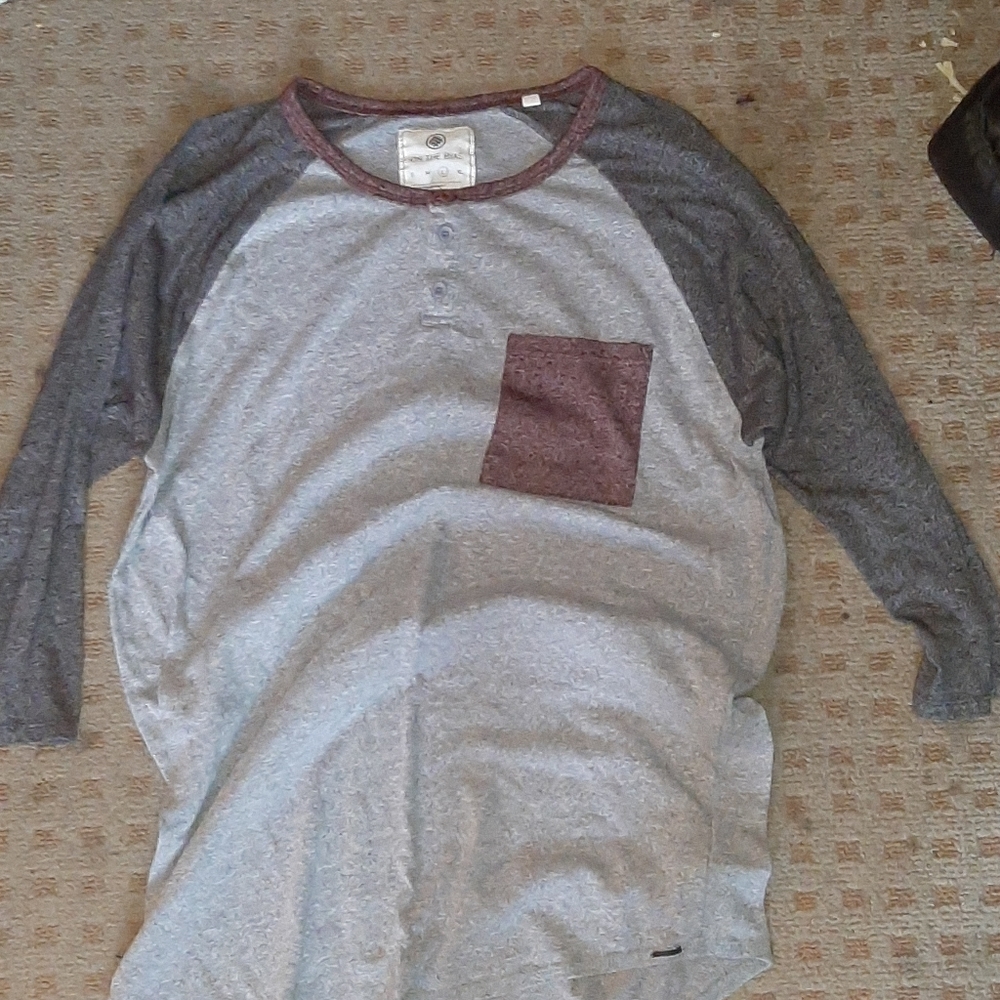 Long sleeve henly